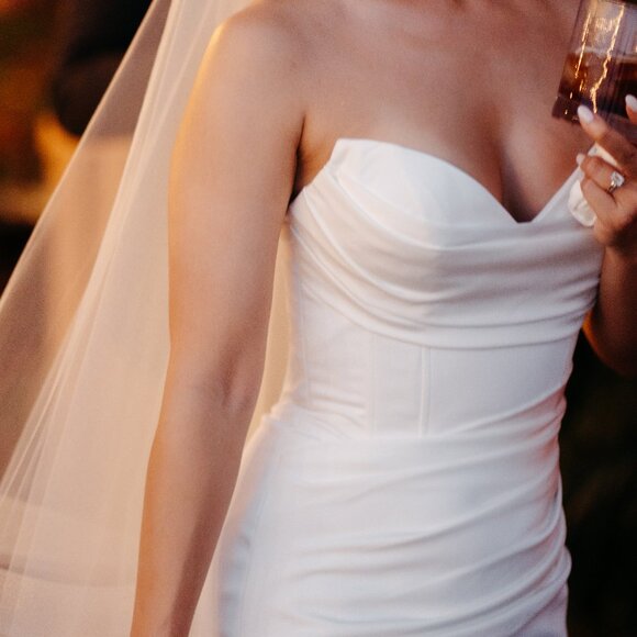 Jane Hill Huntleigh Wedding Dress - Ivory - Size US 2 - Picture 6 of 7